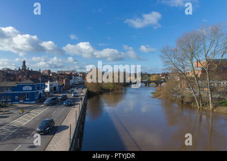 Smithfield Road, fiume Severn, Shrewsbury, Shropshire, Inghilterra, Regno Unito, GB, Foto Stock