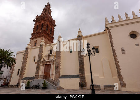 La Iglesia de San Miguel Arcángel a Jerez de los Caballeros, provincia di Badajoz, Estremadura, Spagna Foto Stock