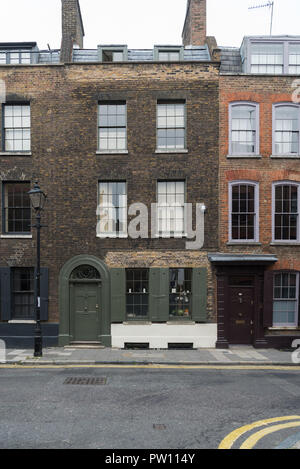 Georgiani terrazzati case di città nel documento Wilkes Street, London, England, Regno Unito Foto Stock