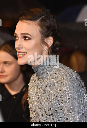 Londra, Regno Unito. 11 ott 2018. Keira Knightley presso la sessantaduesima BFI London Film Festival: Colette - Patroni gala - Cineworld a Leicester Square, London il giovedì 11 ottobre 2018 Foto di Keith Mayhew Credito: KEITH MAYHEW/Alamy Live News Foto Stock