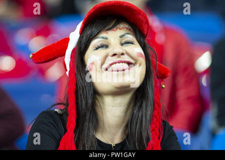 Katowice in Polonia. Undicesimo oct, 2018. Il polacco appassionato di calcio prima della partita tra la Polonia e il Portogallo per la UEFA lega delle nazioni, a Slaski Stadium, in ChorzÃ³w, Polonia.Punteggio finale: Polonia 2-3 Portogallo Credito: Diogo Baptista/SOPA Immagini/ZUMA filo/Alamy Live News Foto Stock