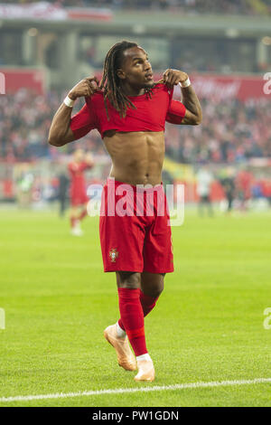 Katowice in Polonia. Undicesimo oct, 2018. Il Portogallo player Renato Sanches visto durante il match tra la Polonia e il Portogallo per la UEFA lega delle nazioni, a Slaski Stadium, in ChorzÃ³w, Polonia.Punteggio finale: Polonia 2-3 Portogallo Credito: Diogo Baptista/SOPA Immagini/ZUMA filo/Alamy Live News Foto Stock