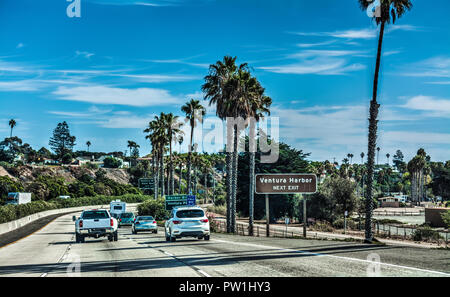 Il traffico sulla superstrada 101 a Los Angeles Foto Stock