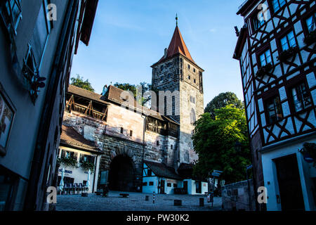 Tiergärtnertorturm, torre sulle mura della città, Norimberga, Germania Foto Stock