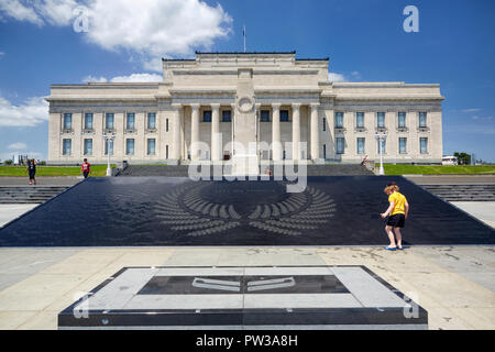 Auckland War Memorial Museum di Domain Park di Auckland, Nuova Zelanda Foto Stock