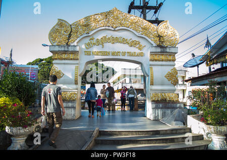 Chiang Rai, Tailandia - 3 Dicembre 2017 : Mae Sai district, il distretto più settentrionale della provincia di Chiang Rai nel nord della Thailandia. Foto Stock