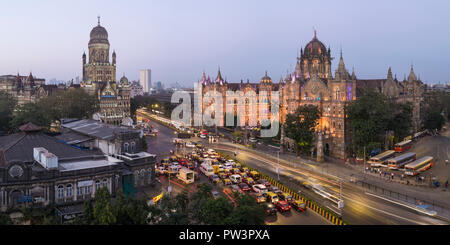 India, Mumbai, Maharashtra, Chhatrapati Shivaji Maharaj capolinea stazione ferroviaria (CSMT), (formerly Victoria Terminus), Patrimonio Mondiale dell UNESCO Foto Stock