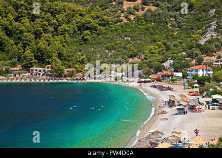 Panormos villaggio sulla costa ovest di Skopelos island, Sporadi settentrionali, Magnessia, Tessaglia, Grecia. Foto Stock