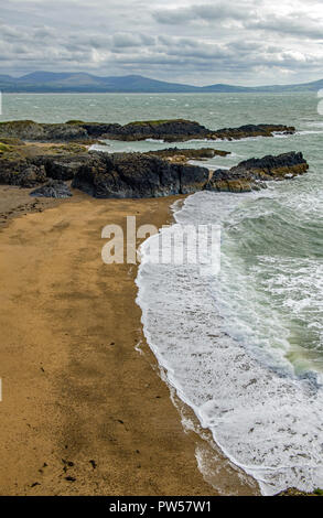 Spiaggia di punta della isola di Llanddwyn Angesey Galles del Nord Foto Stock