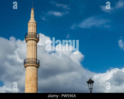 Il Neratze (o Gazi Hussein) Moschea di Rethimno, Creta, Grecia Foto Stock