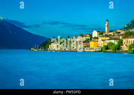 Limone sur Garda Lago di Garda, provincia di Brescia, Italia Foto Stock