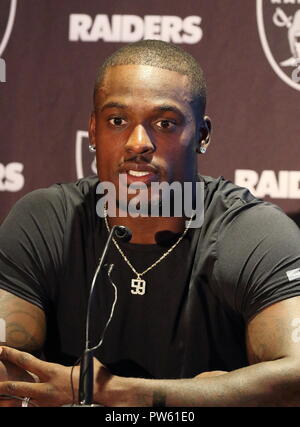 Londra, Regno Unito. Xii Ottobre, 2018. Linebacker Tahir Whitehead a Oakland Raiders conferenza stampa presso il London Hilton, Wembley, Regno Unito davanti a loro NFL UK International Series gioco vs Seattle Seahawks, lo Stadio di Wembley, Londra, UK, 12 ottobre 2018 Foto di Keith Mayhew Credito: KEITH MAYHEW/Alamy Live News Foto Stock