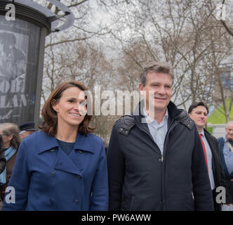 Riunione di Bercy - Benoit Hamon; in immagini Arnaud Montebourg e Aurélie Filippetti Foto Stock