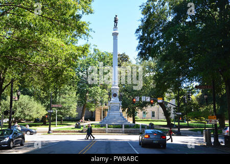 La Guerra confederate Memorial Situato nel Parco dell'Unione al di fuori del North Carolina State Capitol Building nel centro di Raleigh. Foto Stock