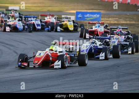 Hockenheim, Deutschland. Xiii oct, 2018. Mick SCHUMACHER, (GER, PREMA Theodore Racing) in azione la sua vettura da gara, conduce il campo. Fia Formula 3 Campionati Europei, Formula 3, all'Hockenheimring su 13.10.2018. | Utilizzo di credito in tutto il mondo: dpa/Alamy Live News Foto Stock