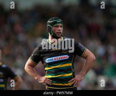 Northampton, Regno Unito. 13 ottobre 2018. Dominic Barrow di Northampton Santi durante la European Rugby Challenge Cup match tra Northampton santi e ASM Clermont Auvergne. Andrew Taylor/Alamy Live News Foto Stock