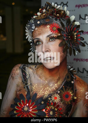 Londra, Regno Unito. Il 14 ottobre 2018. Regno Make Up Artist body painting ed effetti speciali e concorrenza in Novo Hotel Londra @Paolo Quezada-Neiman/Alamy Live News Foto Stock