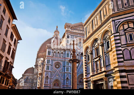 Maestosa Cattedrale Santa Maria del Fiore a Firenze Duomo nella regione Toscana di Italia Foto Stock