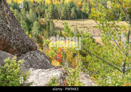 Escursionismo La Eagle Nest Lookout Trail nel Calabogie Ontario Foto Stock