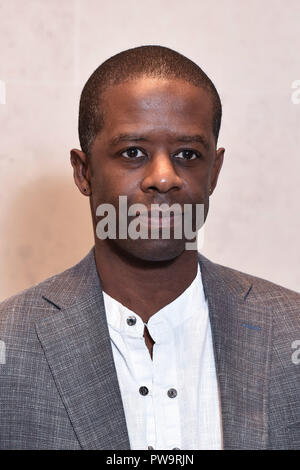 Adrian Lester frequentare l'Accademia delle Arti e delle scienze cinematografiche nuovi membri Party presso la National Gallery di Londra. Foto Stock