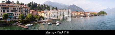 Il lungomare comune di Menaggio sul Lago di Como, Italia Foto Stock