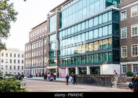 Birkbeck College, Università di Londra, da Torrington Square, London, Regno Unito Foto Stock