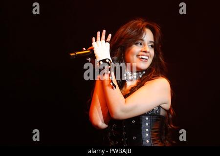 SÃO PAULO, Brasile - 14 ottobre: Camila Cabello esegue mai essere lo stesso tour durante Z Festival al Parco di Allianz. Ottobre 14, 2018 a São Paulo, Brasile Credito: Adriana Spaca/Alamy Live News Foto Stock