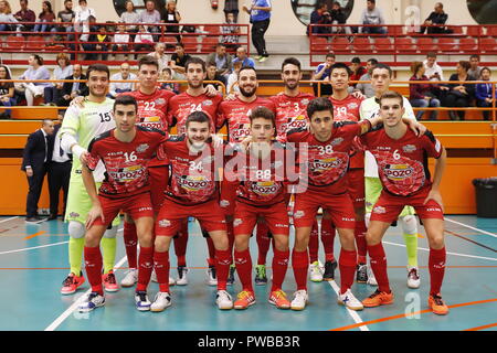 Rivas-Vaciamadrid, Spagna. Xiv oct, 2018. El Pozo Ciudad de Murcia team group (ElPozo) Futsal : spagnolo "Liga Nacional de Futbol Sala" seconda div. Il confronto tra Rivas futsal 2-3 El Pozo Ciudad de Murcia presso il Pabellon Parque del Sureste in Rivas-Vaciamadrid, Spagna . Credito: Mutsu Kawamori/AFLO/Alamy Live News Foto Stock