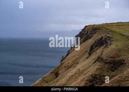 Scogliere di lealt Falls, Isola di Skye, Scotland, Regno Unito Foto Stock