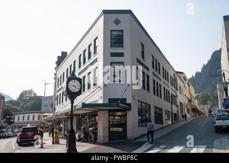 Strade di Juneau, la città e il borgo di Juneau, la città capitale di Alaska, STATI UNITI D'AMERICA Foto Stock