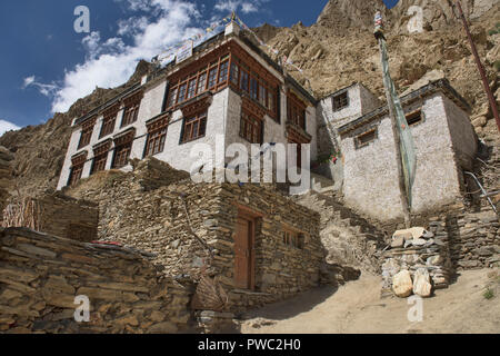 Ladakhi vecchie case del borgo di Hinju, Ladakh, India Foto Stock