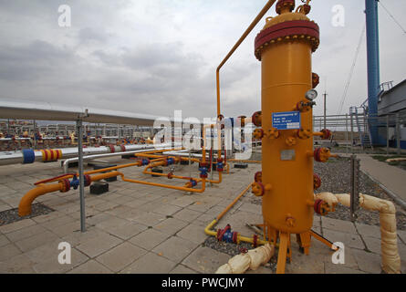 La separazione di gas station di PAO Gazprom fabbrica in Astrakhan, Russia. Foto Stock