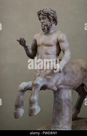 Un esempio di arte romana nella forma di un centauro di marmo a partire dal II secolo in mostra alla Galleria degli Uffizi di Firenze, Italia. Foto Stock