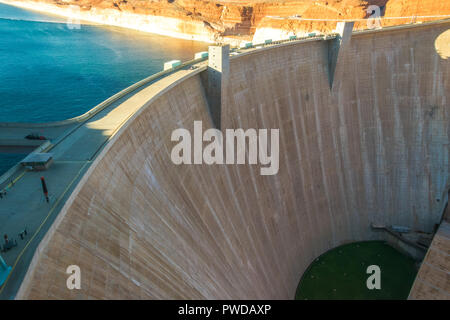 Il Glen Canyon Dam Recreation Area, Lake Powell nella pagina, Arizona, Stati Uniti d'America Foto Stock