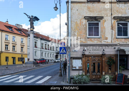 Angelo di Uzupis, nel quartiere alternativo di Uzupis, Vilnius, Lituania Foto Stock