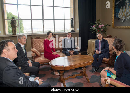 Roma, Italia. 16 ottobre, 2018. Foto di Fabrizio Corradetti/LaPresse 16 ottobre 2018 Roma , Italia Italiano Visita della Regina Letizia all' Accademia di Spagna a Roma nella foto: Regina Letizia Foto Fabrizio Corradetti/LaPresse 16 Ottobre, 2018 Roma, Italia Politica visita della Regina Letizia per l'Accademia di Spagna a Roma nella foto: Regina Letizia Credito: CORDON PREMERE/Alamy Live News Foto Stock