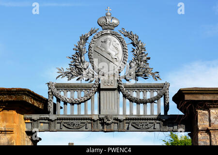 D-Bamberg, Regnitz, Main-Danube Canal, Alta Franconia, Franconia, Baviera, cancello di ferro, figura araldica, viale di accesso alla collina della Cattedrale, Patrimonio Mondiale dell UNESCO Foto Stock