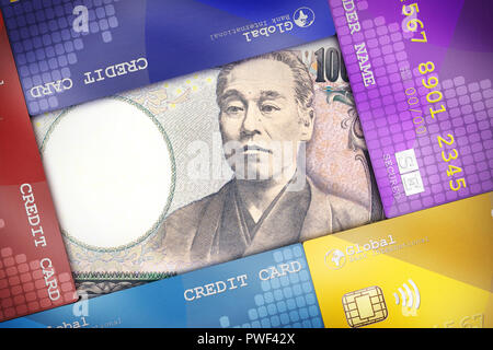 Carte di credito ben disposto a copertura di una bolletta di denaro che simboleggiano i concetti finanziari. Foto Stock