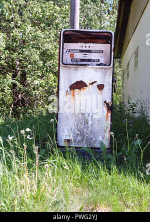 Abbandonato il vecchio gas station. Foto Stock
