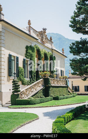 Lenno, Italia - Luglio 08, 2017: Veduta di Villa del Balbianello, il lago di Como. La Villa fu utilizzato come impostazione per diversi film degni di nota, tra cui Star Wars: Foto Stock