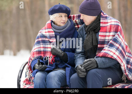 Coppia senior in Winter Park Foto Stock