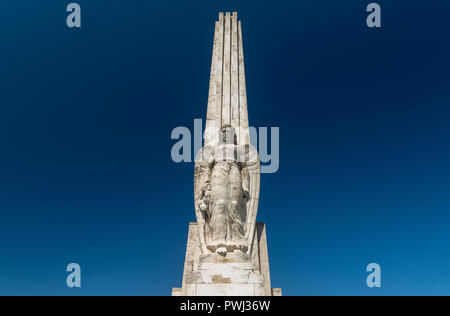 Horea, Closca e Crisan obelisco nella Cittadella Alba-Carolina in Alba Iulia, Romania. Foto Stock