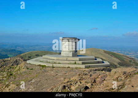 Commemorazione di sessanta anni della regina Victoria. Vista dal faro di Worcester, Worcestershire Beacon, Il Faro, Worcestershire, Malvern Hills, England, Regno Unito Foto Stock