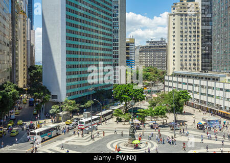 Carioca piazza nel centro della città di Rio de Janeiro, Brasile, Sud America Foto Stock