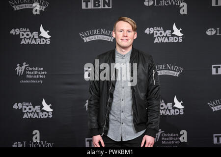 Nashville, Stati Uniti d'America. 16 ott 2018. Corey Voss sul tappeto rosso al quarantanovesimo Colomba annuale premi in Lipscomb University in Nashville Tennessee. - Photo credit: Marty Jean-Louis Credito: Marty Jean-Louis/Alamy Live News Foto Stock