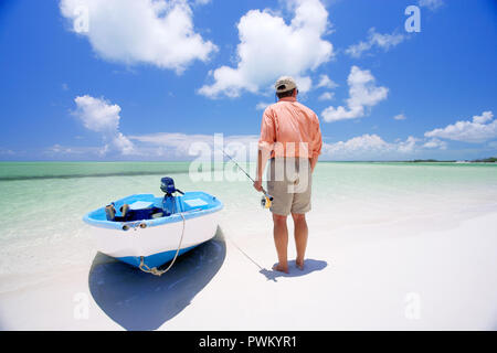 Scena di saltwater fly fishing per Bonefish, Tarpon, roosterfish, mahi mahi, tonno, sgombri e permesso. Foto Stock