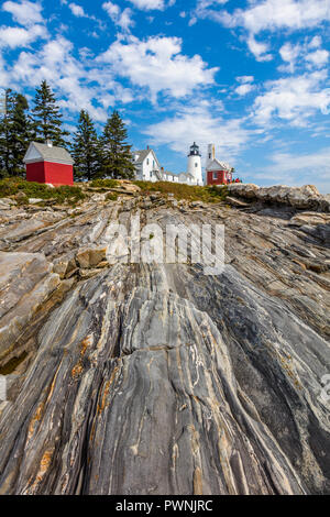 Pemaquid punto luce è uno storico faro DEGLI STATI UNITI si trova a Bristol, Lincoln County, Maine a Pemaquid luce Point Park e include i pescatori's Foto Stock