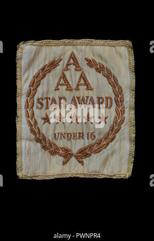 AAA five star award badge, sotto 16, REGNO UNITO, circa settanta Foto Stock