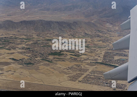 Volo oltre Kabul Afghanistan Foto Stock