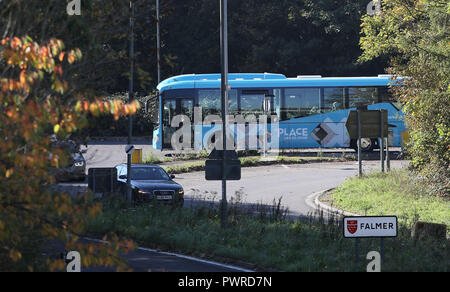 Università di Brighton Bus Navetta UB1 arrivando presso il Campus Falmer. Il 16 ottobre 2018. Foto Stock